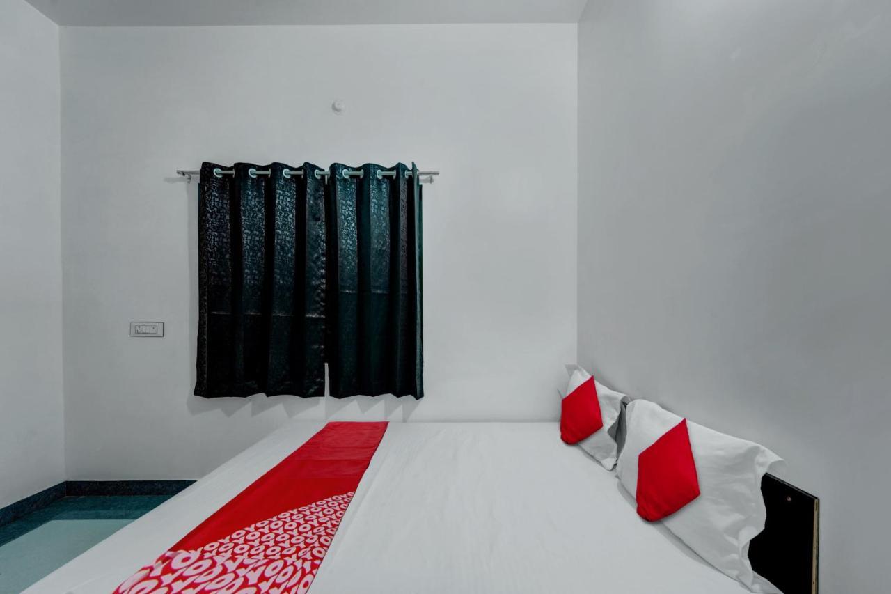 Hazaribag Hotel O As Hotels & Banquet מראה חיצוני תמונה